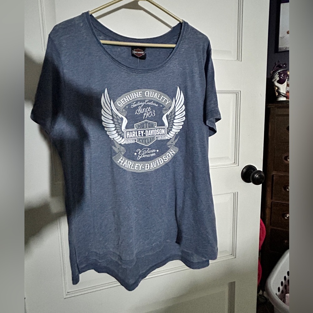 HD T-shirt